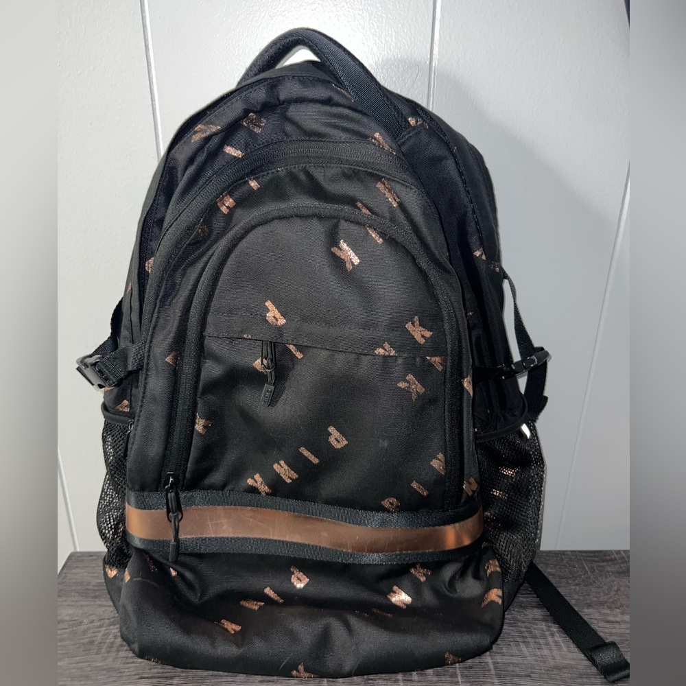 VS PINK BACKPACK